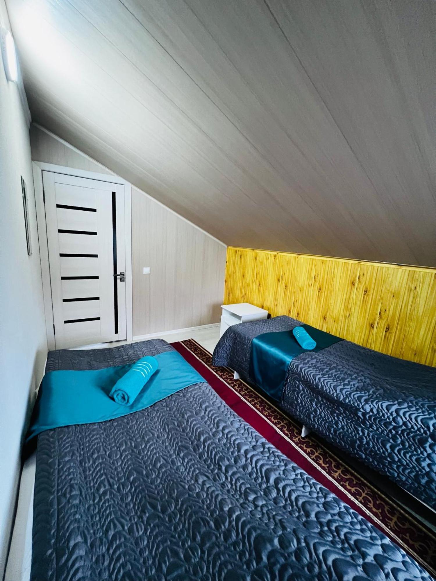 Guesthouse Greathome Karakol Exteriér fotografie